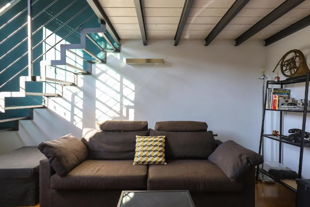 Apartament Paki Home Nel Cuore Dei Navigli Di Milano